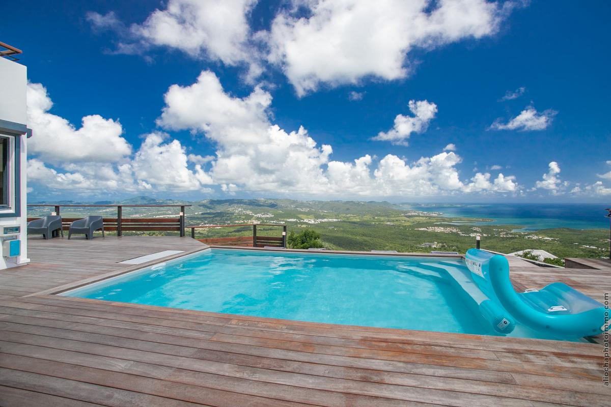 Location villa luxe Le Diamant Martinique - Belle piscine